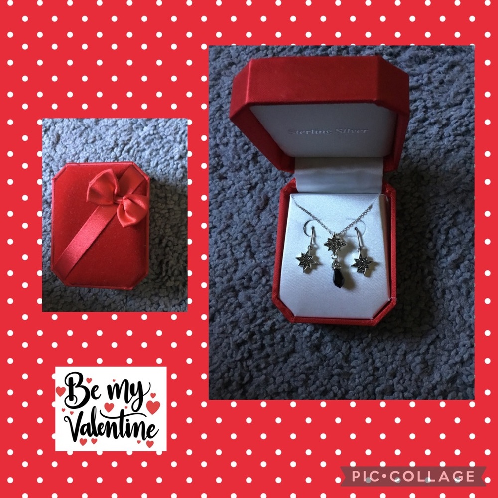 Sterling Silver Black Swarovski Crystal Necklace and Earring Set Red Gift Box - Picture 3 of 3